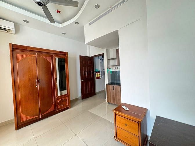 Modern Studio Room Near Industrial University