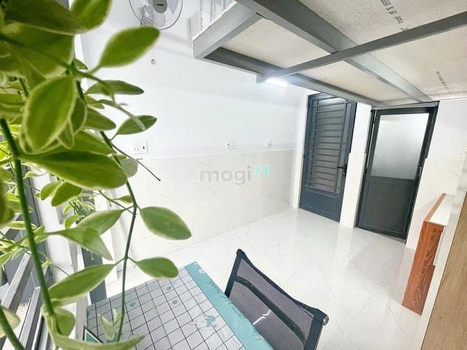 Modern Studio with Loft Near Vocational College