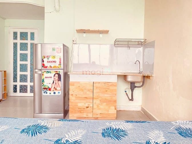 Luxury Studio with Modern Amenities and AC