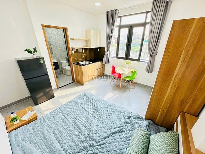 Modern Studio Apartment with Full Amenities