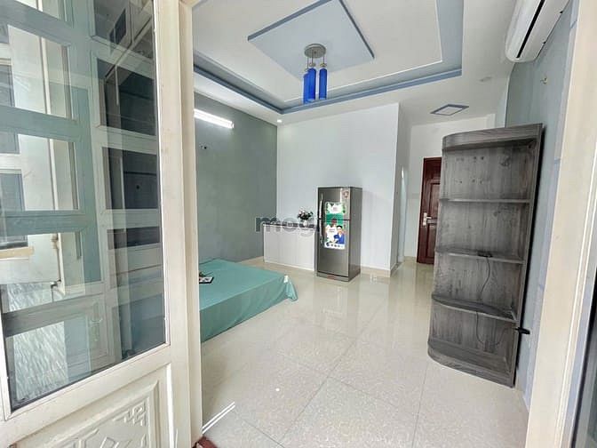 Furnished Studio with Air Conditioning and Kitchen