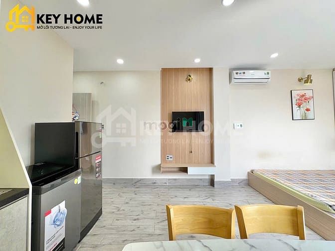 Modern Studio with Balcony Near Shopping Mall