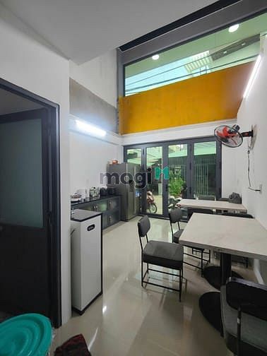 Modern Female Dormitory with En-suite Bathrooms