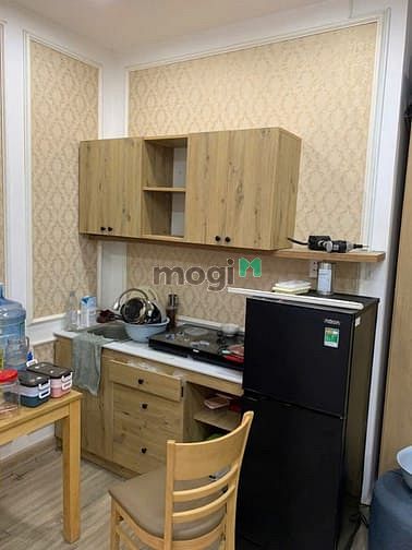 Modern Studio with Kitchen near City Center