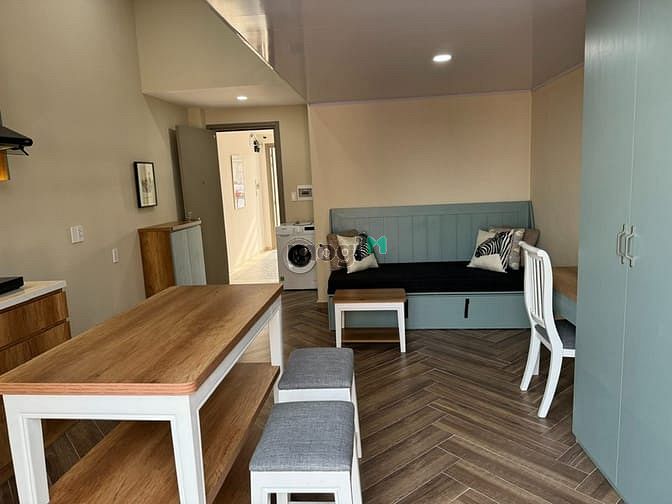 Modern Duplex Near University with Pet-Friendly Policy
