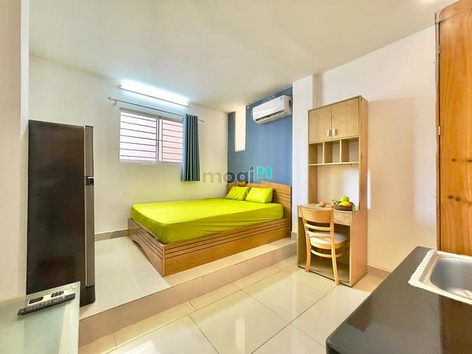 Modern Studio with Appliances in District 3