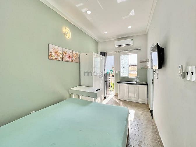 Modern Studio Apartment Near Saigon University