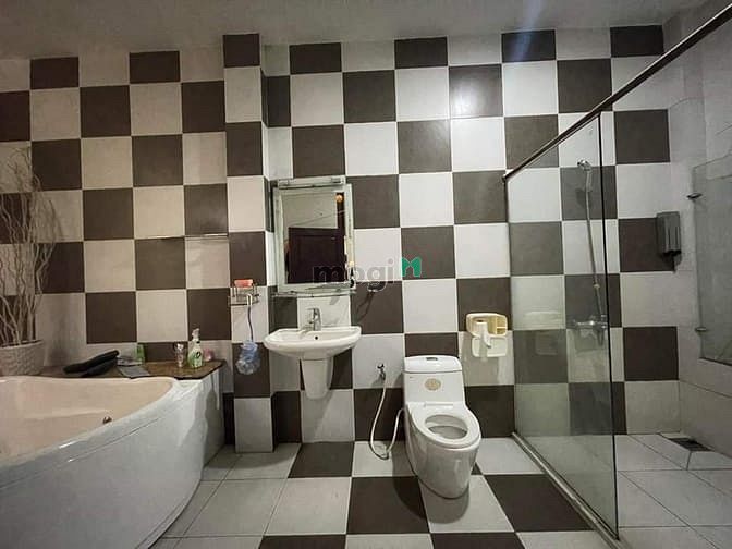 Furnished Studio with Modern Kitchen in Binh Thanh