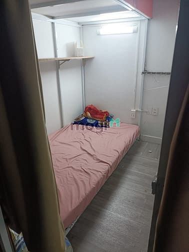 Furnished Dorm Room with Shared Kitchen and Laundry