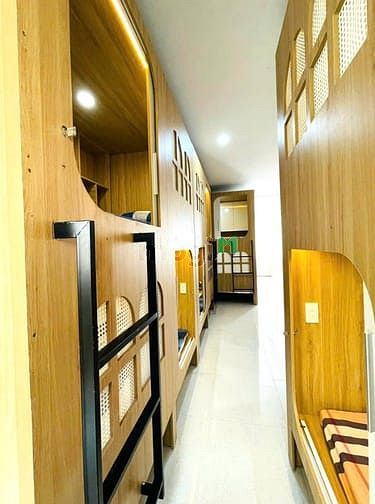 Modern Capsule Room with Personal Workspace and Bathroom