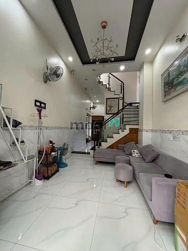 Modern Sleepbox with Shared Kitchen and Bathroom