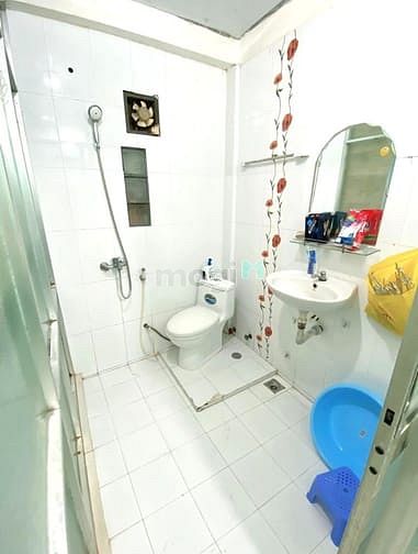 Furnished Sleep Box with AC in District 5