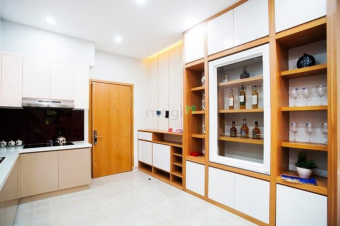 Modern Saigon Intela Apartment with Pool View