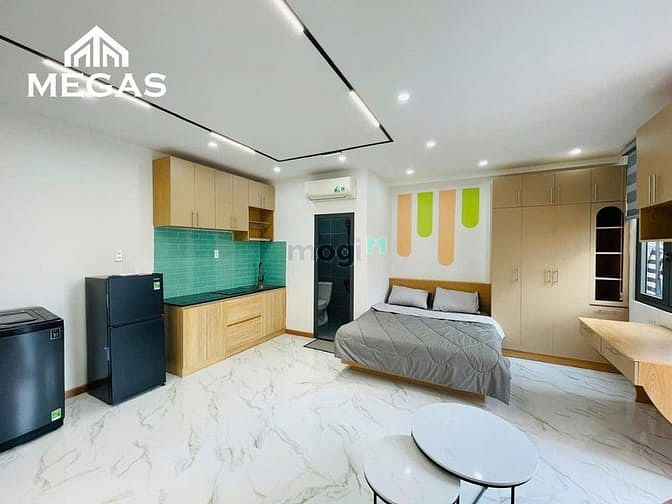 Modern Studio Apartment with Full Amenities