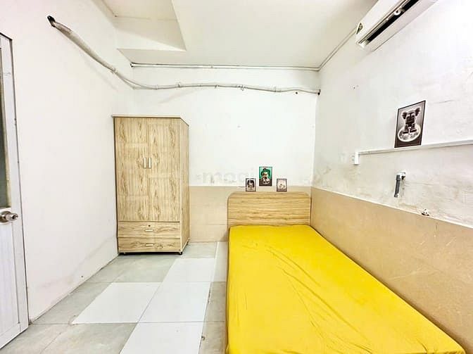 Modern Room with AC and Fridge in Go Vap