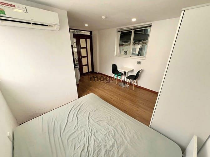 Modern Studio Apartment in District 1 Center