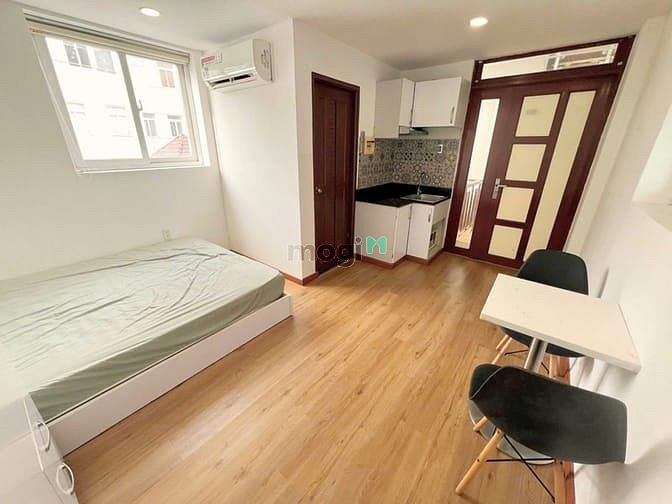 Modern Studio Apartment in District 1 Center
