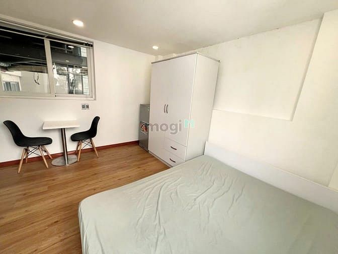 Modern Studio Apartment in District 1 Center