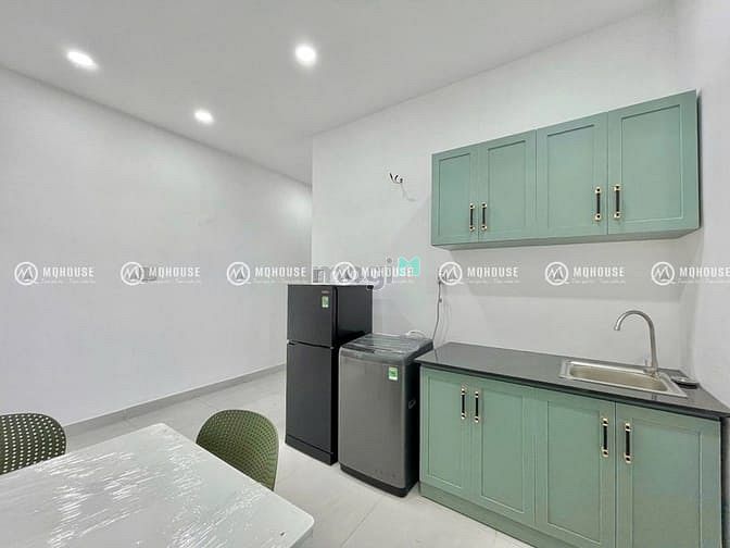 Modern Studio with Kitchen Near ETown Complex