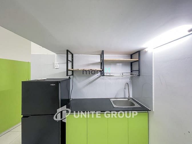 Modern Loft Studio Near District 3 Markets