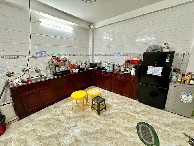 Sleepbox Room with Kitchen in District 6