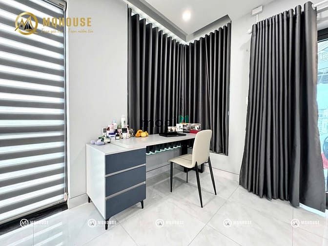 Modern Studio Apartment with Washer and Balcony