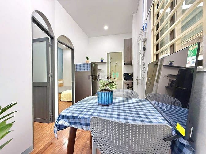 Modern 2-Bedroom Apartment with Balcony in Phu Nhuan