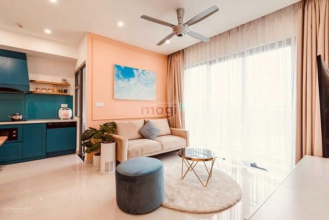 Luxury Palm Heights Apartment with Pool View