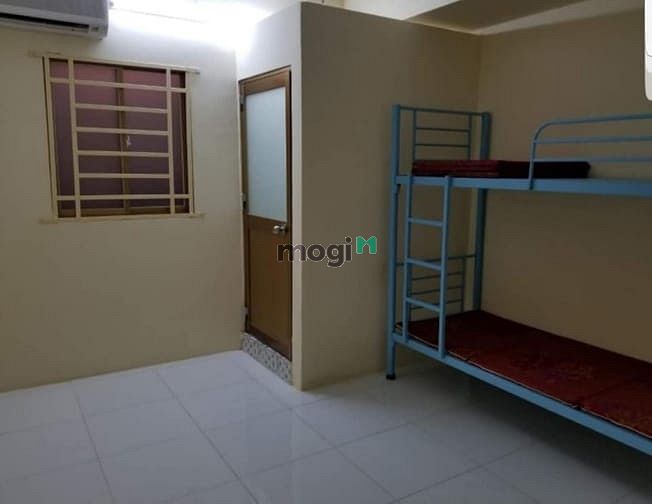 Student Dormitory Near Saigon University with Amenities