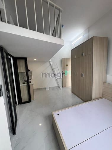 Modern Studio Apartment with Full Amenities