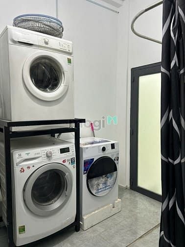 Modern Apartment in District 1 with Amenities
