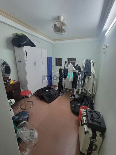 Spacious 3-Level Rental Near 3/2 - Ngo Quyen Street