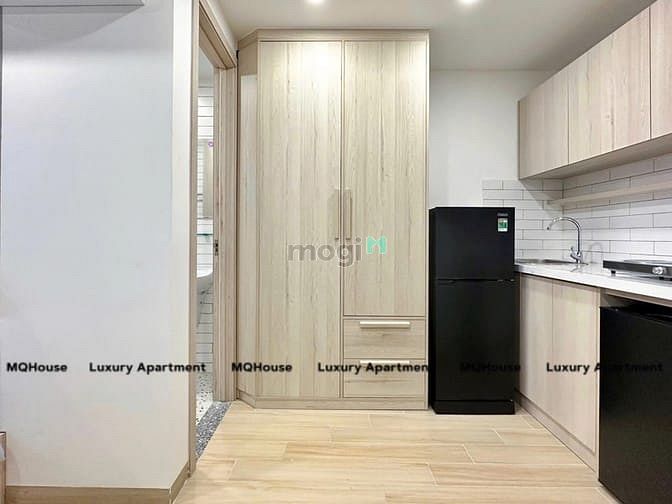 1-Bedroom Luxury Apartment in CMT8, District 3 - Modern Design
