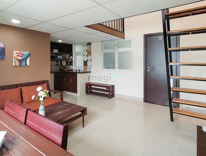 Modern Duplex Near Universities with Security Service