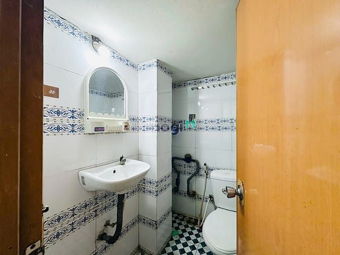 Spacious Loft-Style Room with Mezzanine near Luy Ban Bich