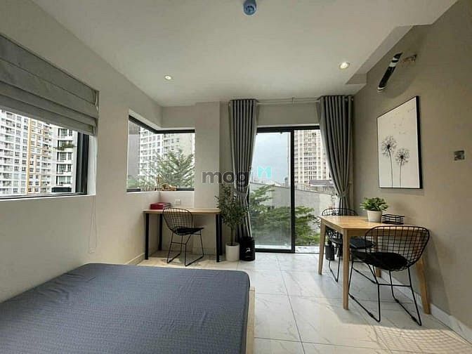 Studio Apartment with Balcony in District 2, Modern Design