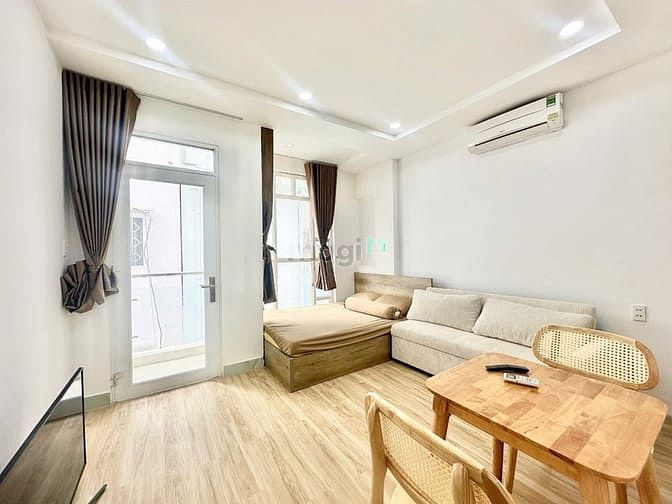 Fully Furnished Studio Apartment in Trần Quang Khải, District 1