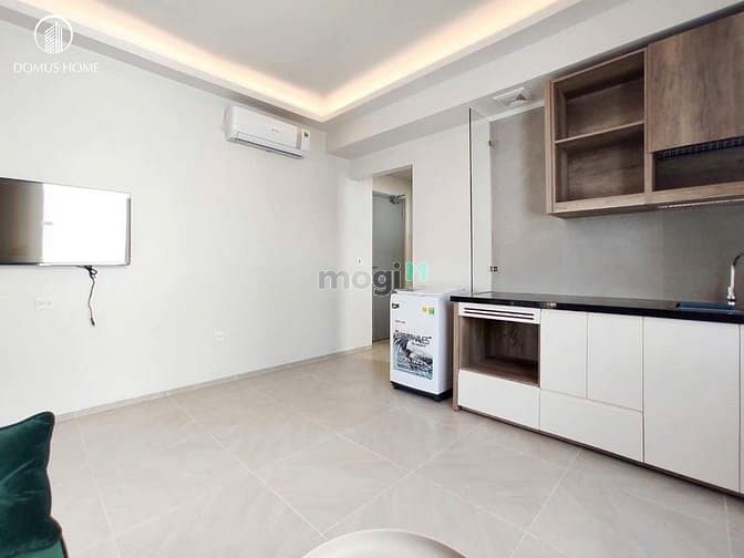 Modern 1-Bedroom Apartment with Balcony in District 7