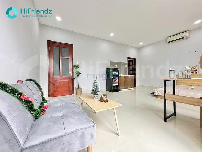 Modern, Fully Furnished Room in Q9 with Balcony and Open Space