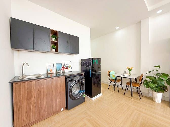 Modern Studio Apartment with Balcony in District 7