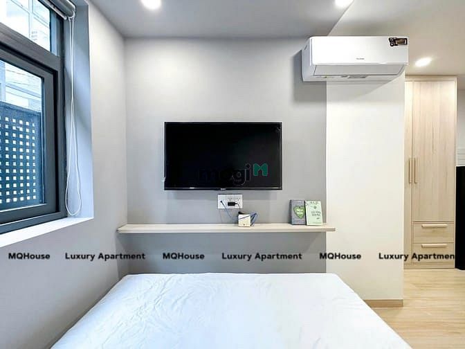 1-Bedroom Luxury Apartment in CMT8, District 3 - Modern Design