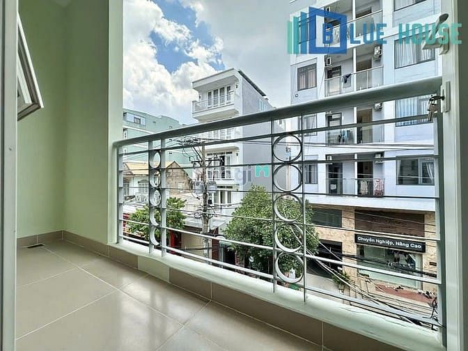 Super Spacious Balcony Apartment - Fully Furnished near District 12 Hospital