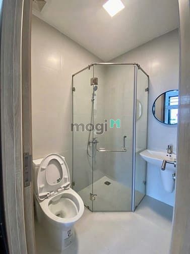 Fully Furnished Studio Apartment near Vincom Le Van Viet