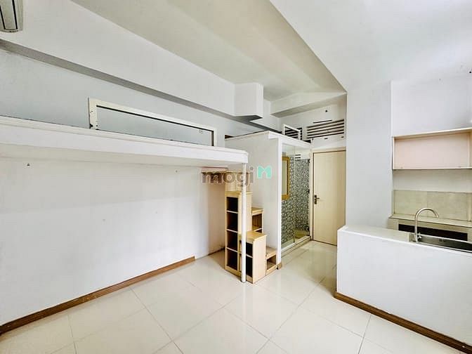 Spacious 22m² Room with Loft, Elevator, 24/7 Security in Tan Binh District