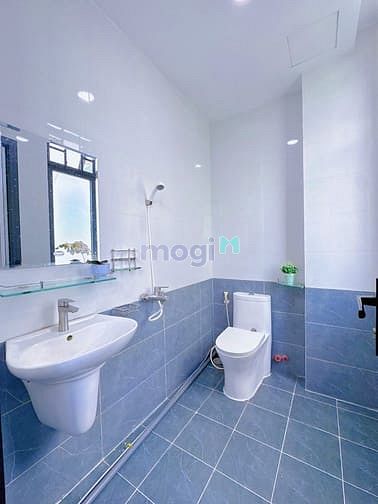 Modern Compact Studio Apartment in CMT8, District 3, Ho Chi Minh City