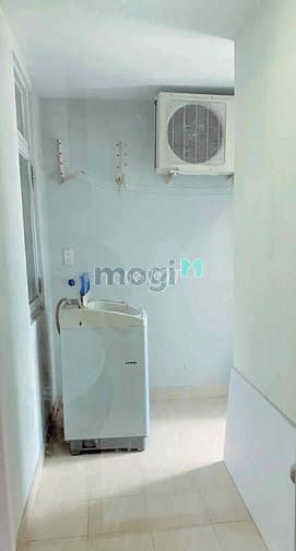 Spacious 1-Bedroom Apartment in Vạn Đô, Bến Vân Đồn District 4