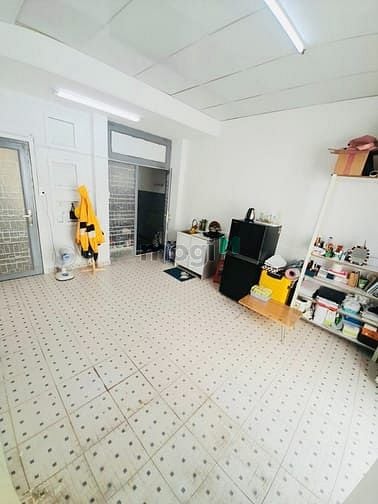 Spacious 30m² Room Near Binh Thanh Center with Full Amenities
