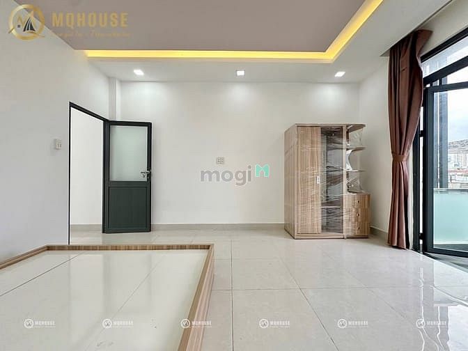 1 Bedroom Apartment with Balcony in Hoà Bình - Đầm Sen