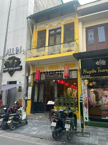 Commercial Property for Rent on Nguyen Phong Sac Street, Cau Giay District