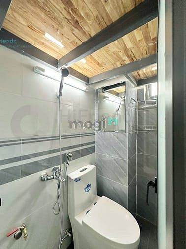 Modern Loft-Style Room in Q9 with Secure Access and Multiple Amenities